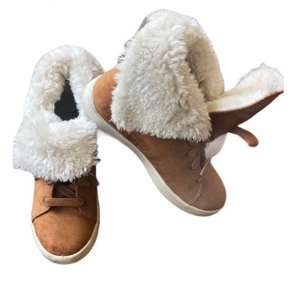 🌾 Airwalk Molly shoe - Picture 3 of 3